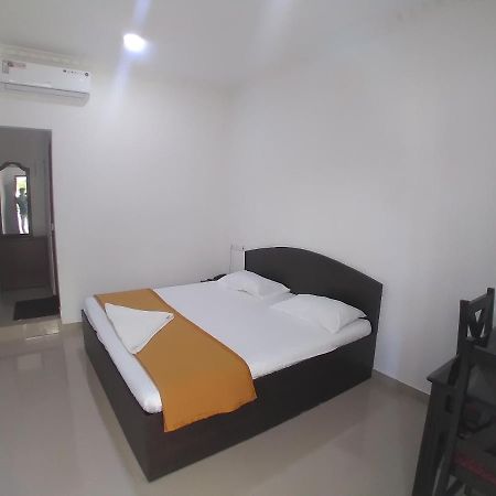 Thabasiya Resorts Kuzhittura Kültér fotó