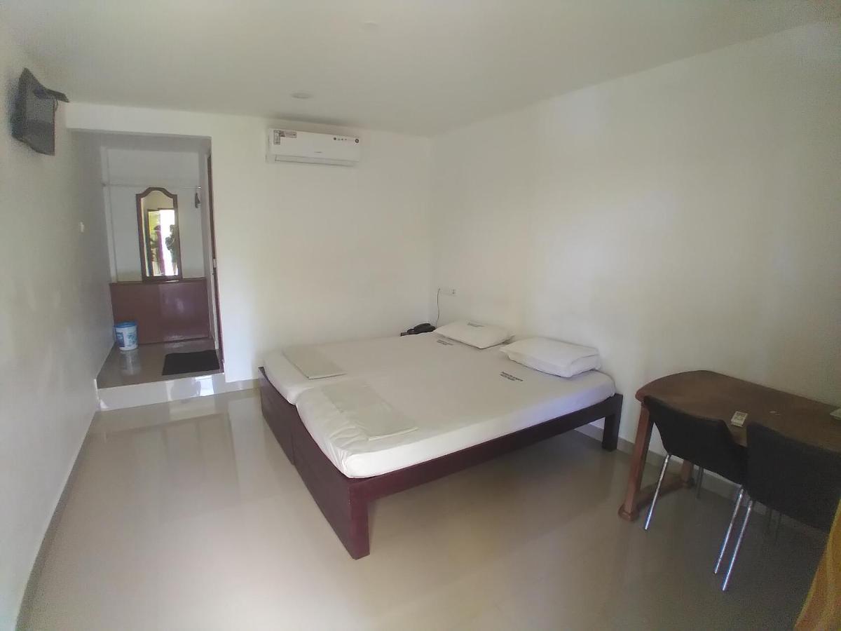 Thabasiya Resorts Kuzhittura Kültér fotó