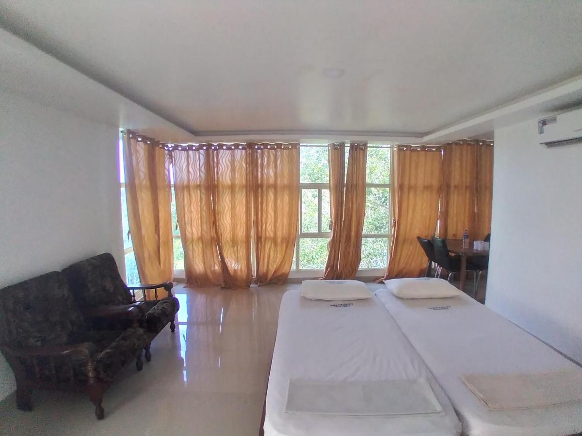 Thabasiya Resorts Kuzhittura Kültér fotó
