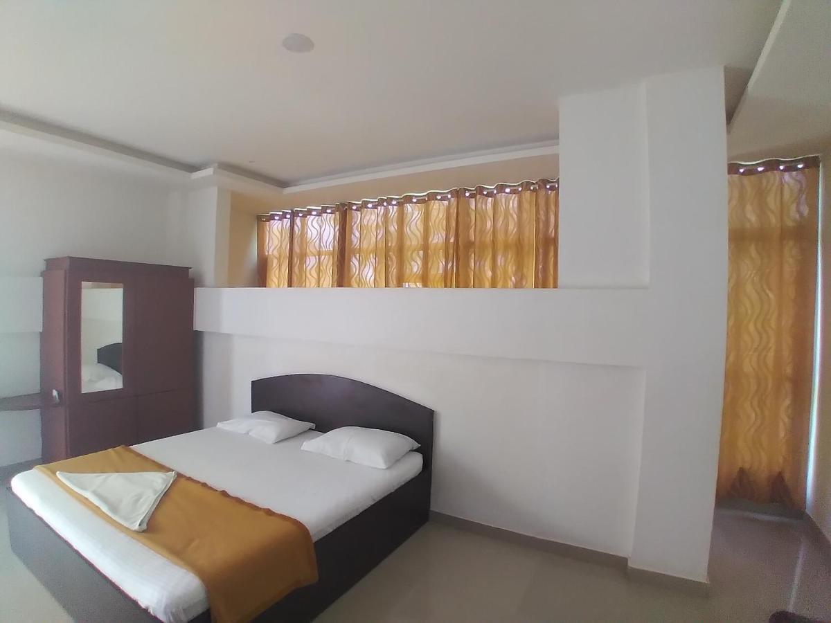 Thabasiya Resorts Kuzhittura Kültér fotó